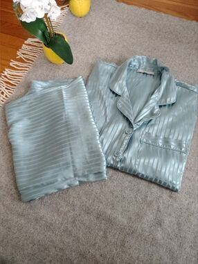 Alexander Del Rossa Pajama Set Size Chart Graphic - Light Aqua